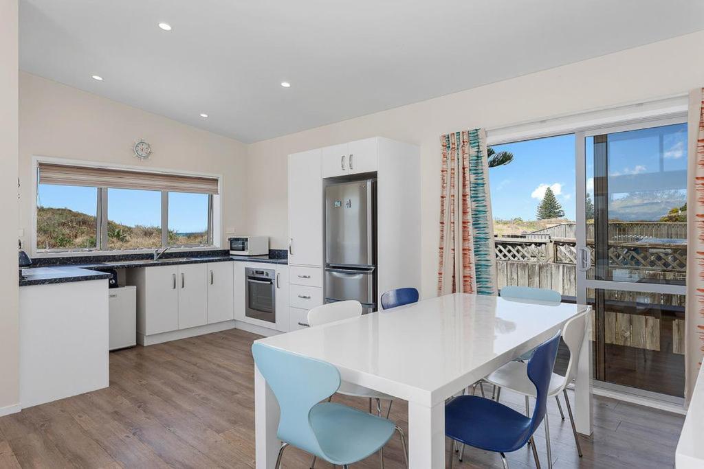 Beach Retreat - Ohope Holiday Home Экстерьер фото